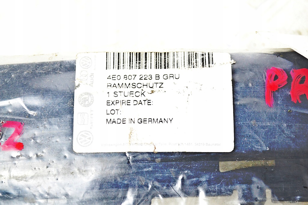 фото №6, A8 d3 молдинг бампера левая перед 4e0807223a nowa