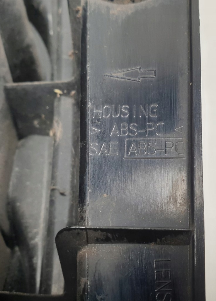 фото №8, Лампа правая задняя задняя nissan micra k12 hb 3d euro