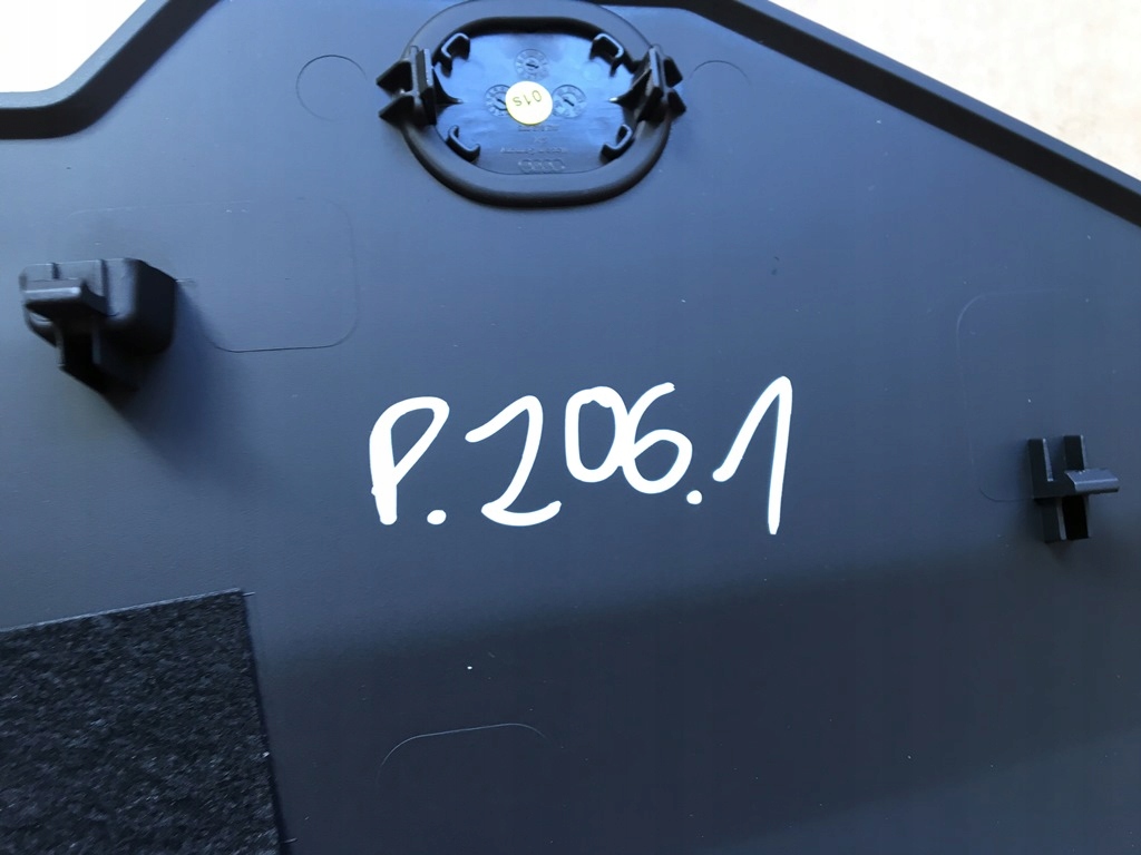 фото №13, Накладка туннель правый перед audi e-tron