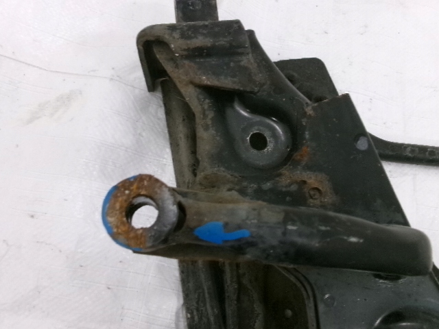 фото №4, Peugeot 2008 1.2 thp 110km подрамник санки подрамник автоматическая коробка передач