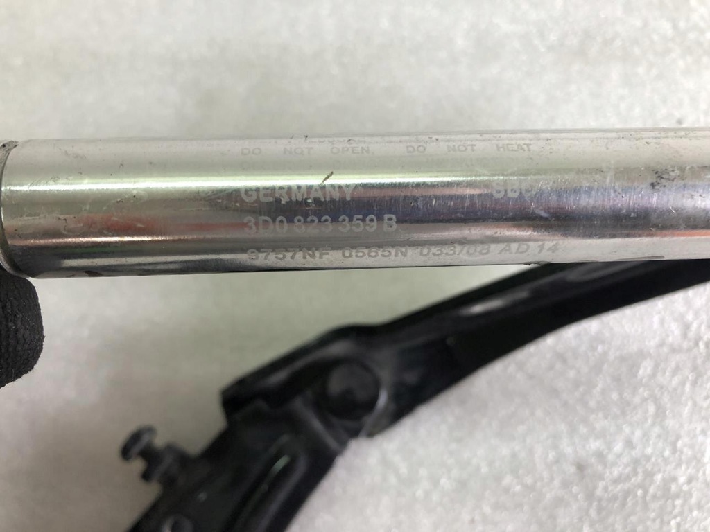 фото №14, Петли капот 3d0823301d vw phaeton lr9v