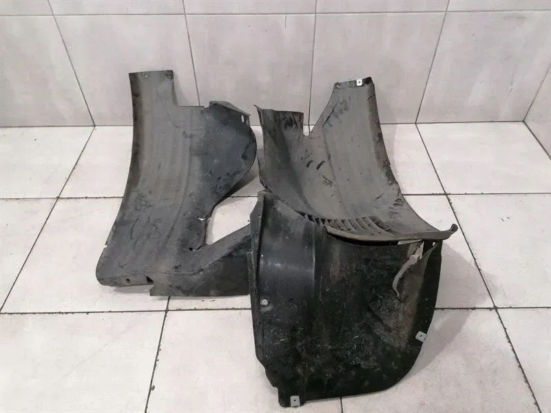 фото №8, Porsche boxster 718 накладка na подкрылок 982809958 защита подкрылок