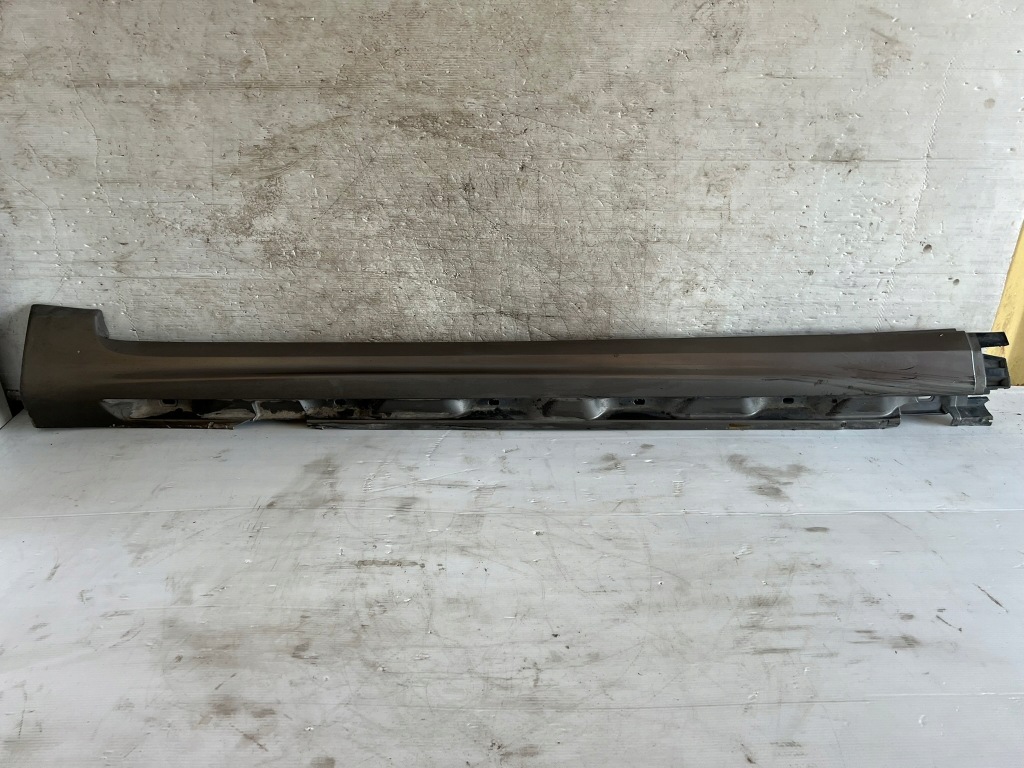 Купить Volvo v70 iii молдинг порог левая 39882976