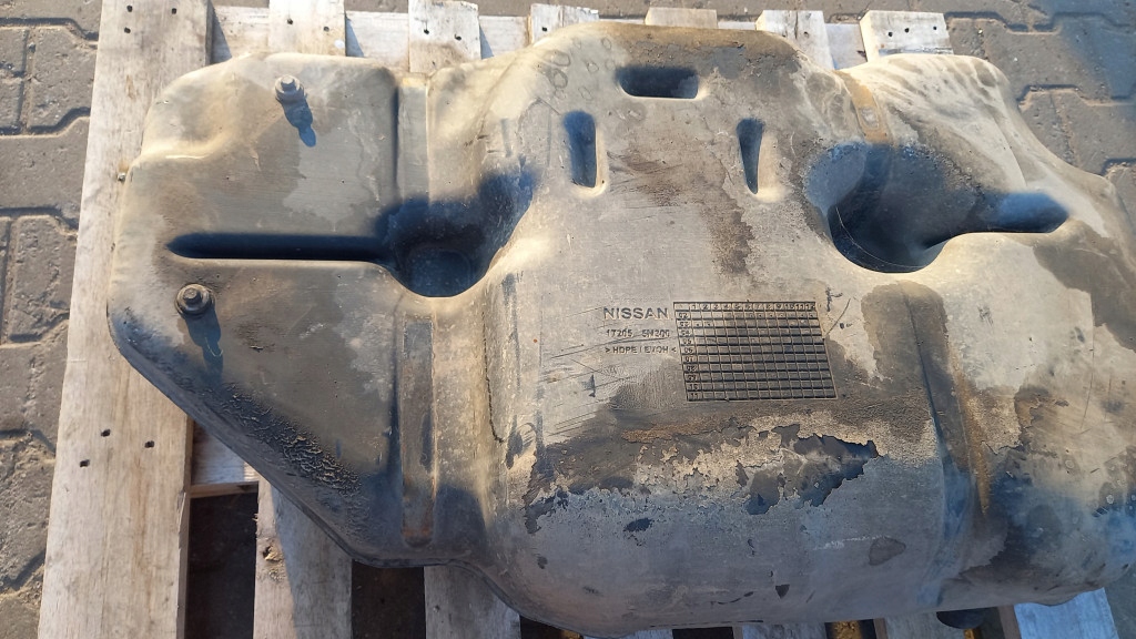 фото №8, Бак пального nissan primera p12 03r hb 1.9d