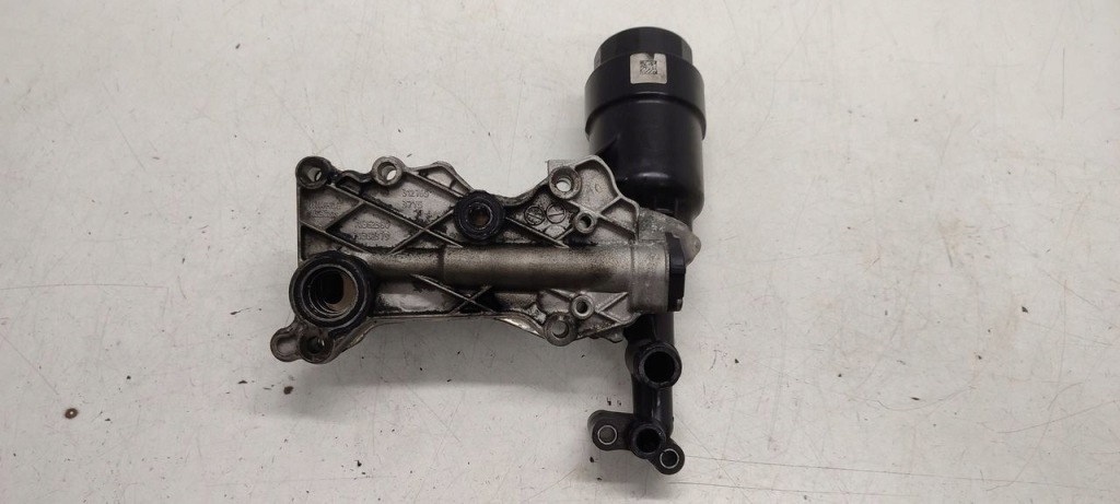 фото №6, Радиатор масла корпус mercedes 2,2 cdi