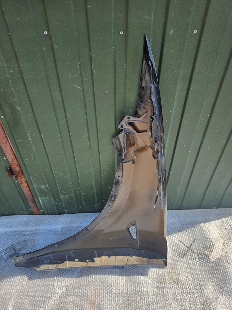 Tesla model x права сторона крила передній Київ