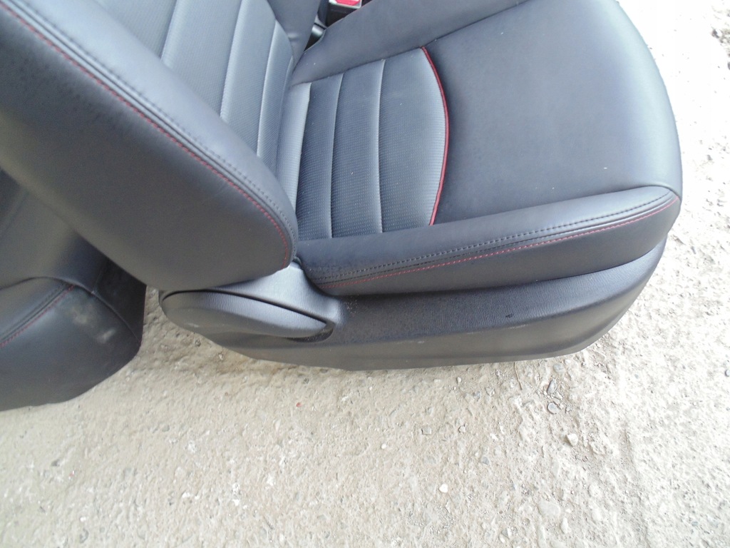 фото №8, Сидіння заднє сидіння середина шкіра mazda cx3 cx-3 2018 rok