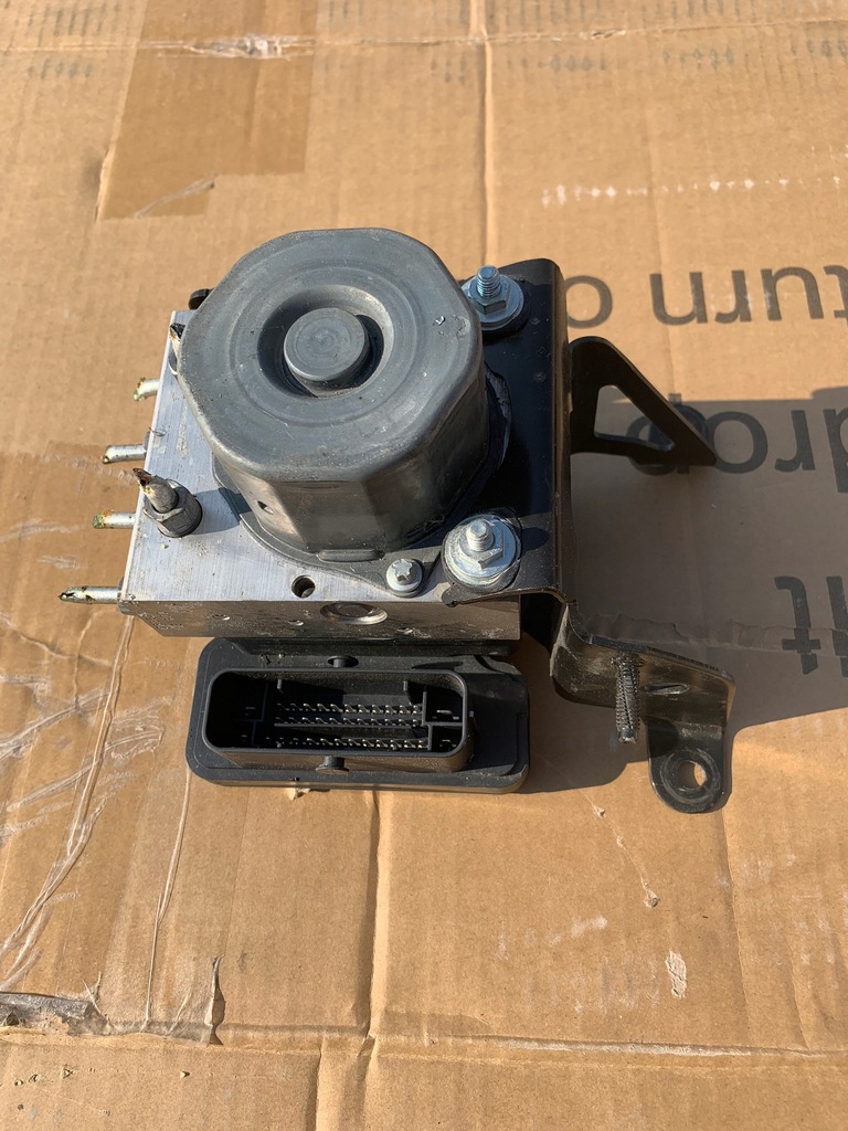 фото №1, Насос abs renault twingo iii