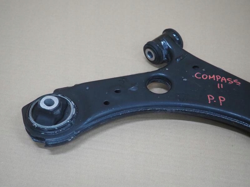 фото №2, Рычаг правый перед jeep compass ii p68318010ad
