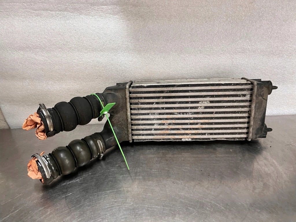 Купить Радиатор интеркулер peugeot citroen 9682434580