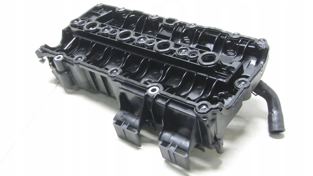 фото №5, Volvo s60 ii v60 lift 2.0d крышка клапанов 32213460