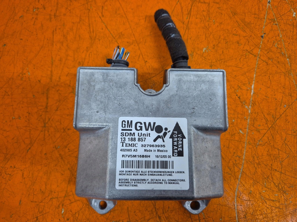 Купить Opel astra h 04-07 модуль подушка безопасности 13188857 z13dth