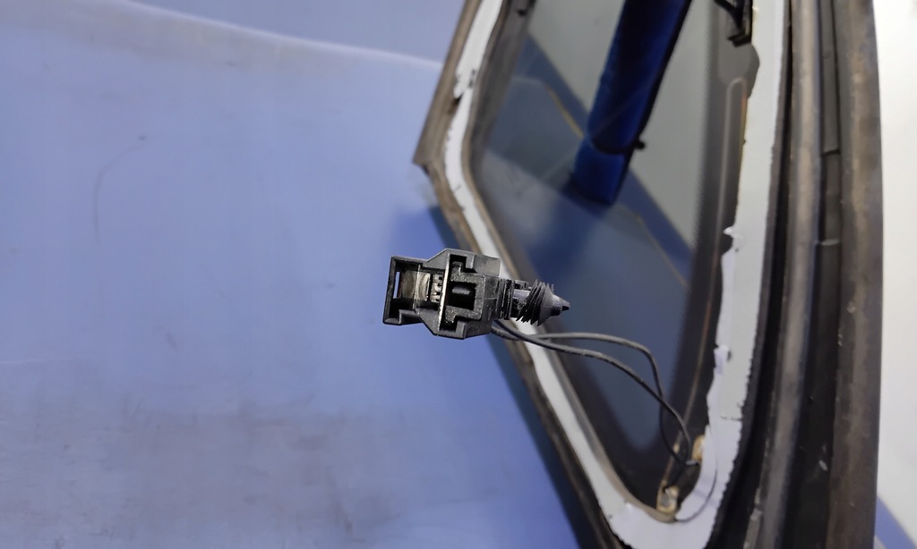 фото №4, Mercedes b w246 скло кузовна задня права 11