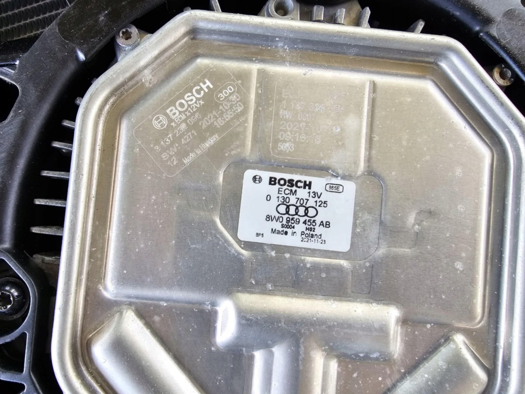 Комплект радіатор вентилятори audi rs q8 4.0 600 km rsq8 америка європа Ціна