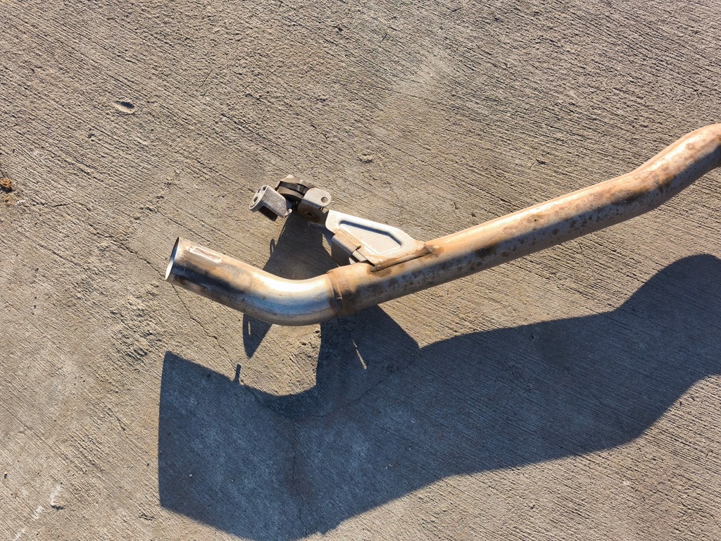 фото №5, Гасник вихлоп комплект audi a4 b9 a5 8w 2.0 tdi 8w0119c 8w0253411d