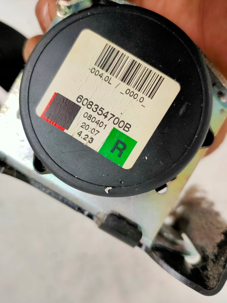 Ремень безопасности правый  перед 608354700b mini r55 Цена