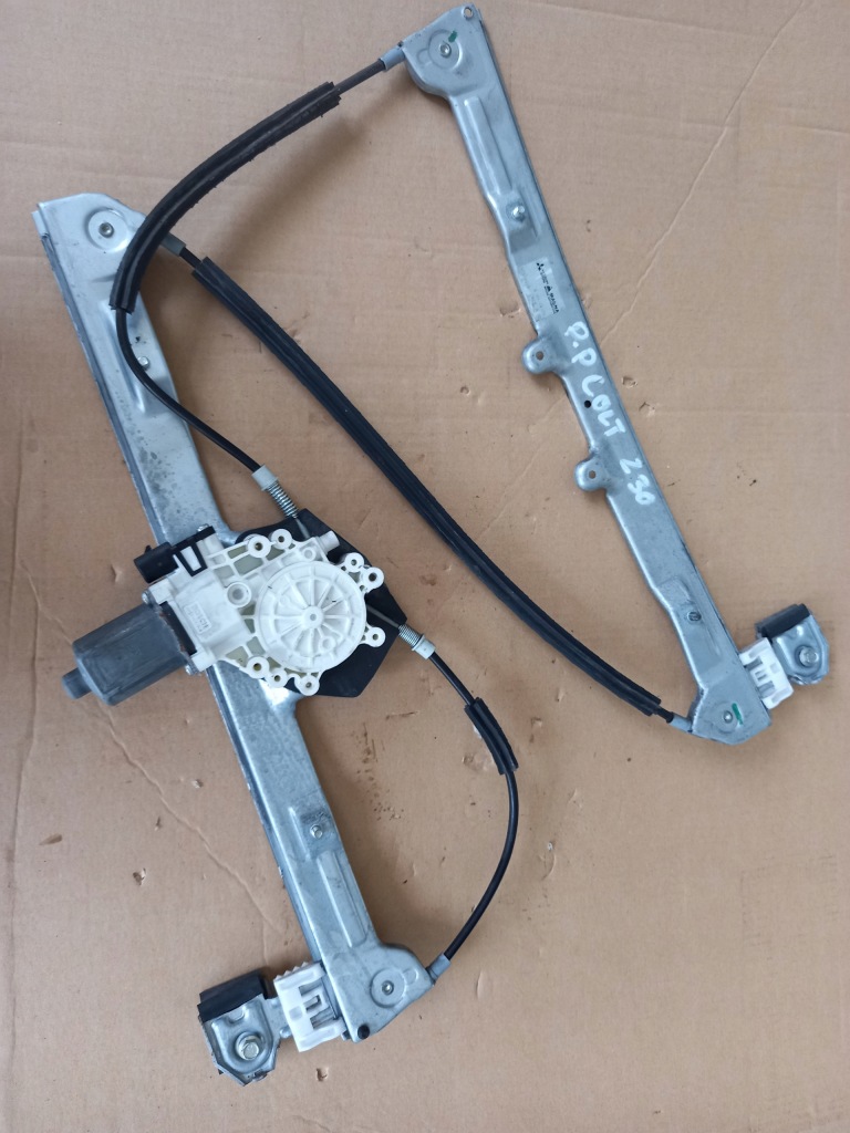 фото №1, Mitsubishi colt vi z30 подъемник стекло правый