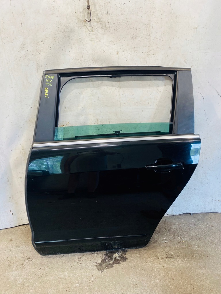 фото №1, Левая дверь задние ktv peugeot 5008 #192