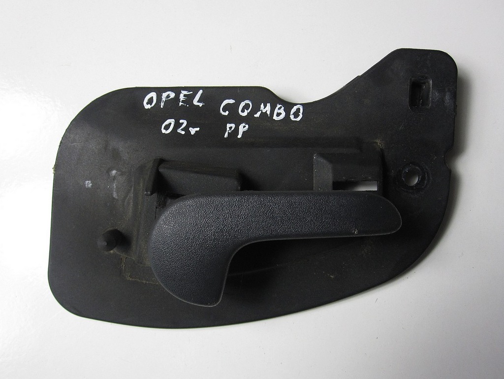 фото №1, Ручка внутренняя передняя правая opel combo 2002r
