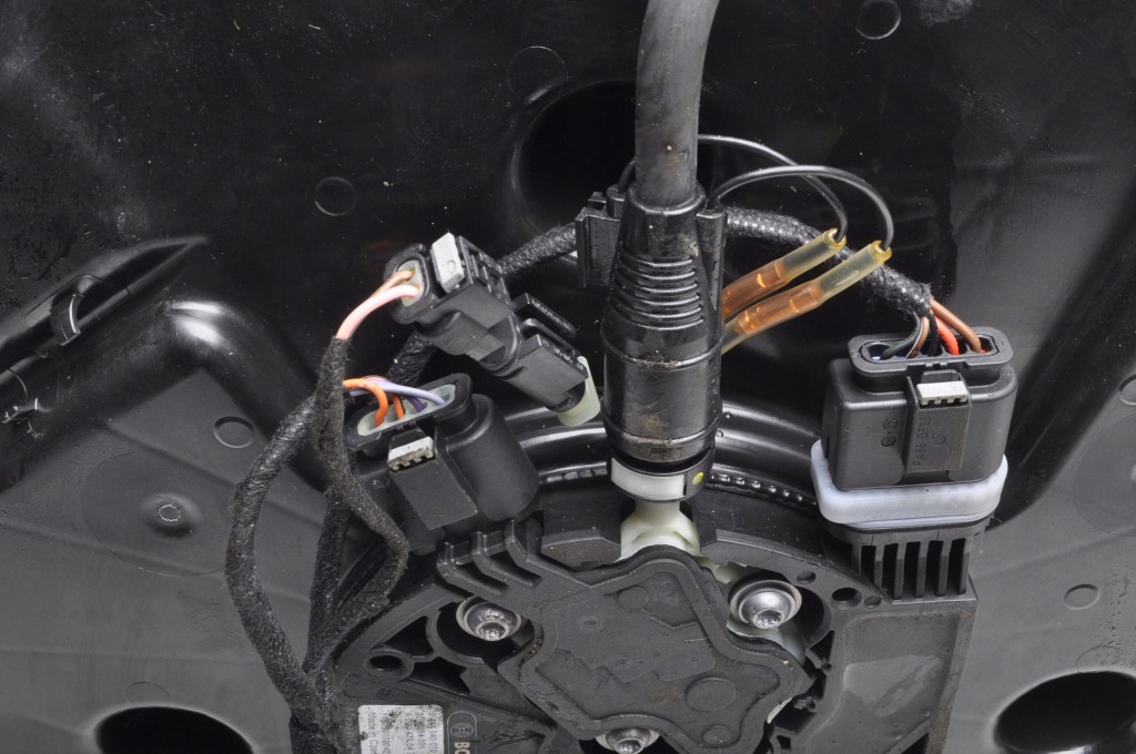 фото №7, Mercedes w172 r172 2.2 бак adblue a1724700701