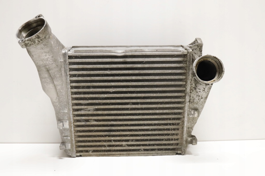 фото №1, Интеркулер 7l5 porsche cayenne lift левая