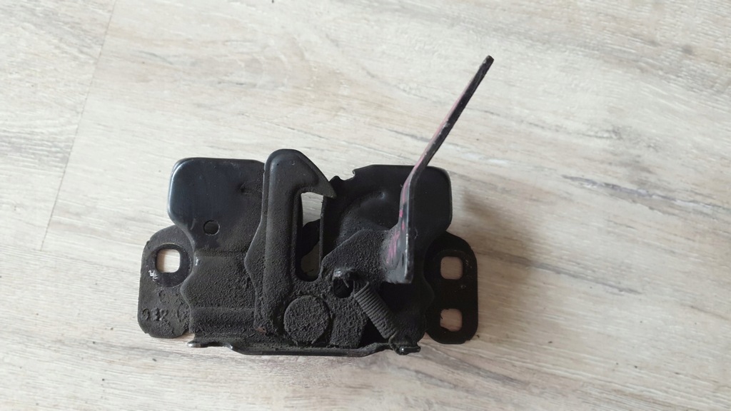 фото №1, Замок капот jeep patriot