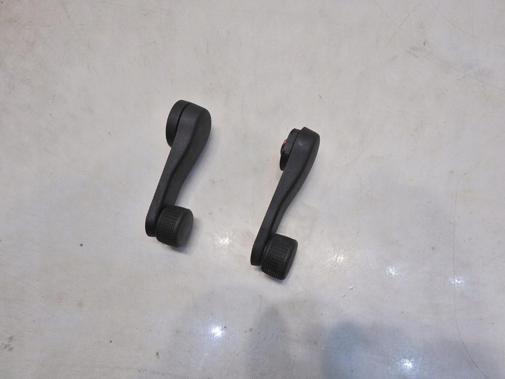 фото №7, Ручка стеклоподъемника стекло skoda fabia ii 1h0837581d