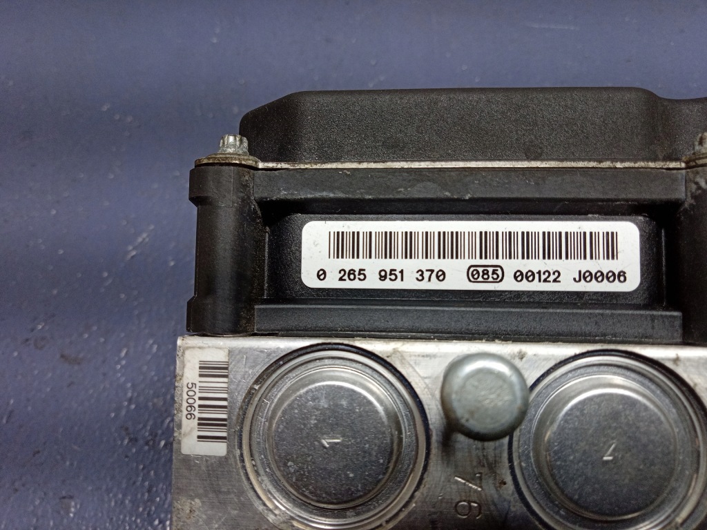 фото №6, Jaguar xf i x250 3.0d насос abs ax23-2c405-ab