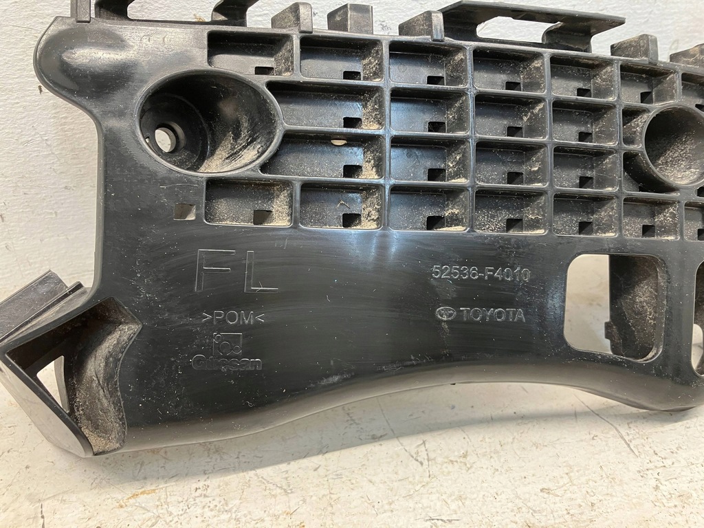 фото №8, Chr c-hr направляющая кронштейн бампера передний левый перед передний