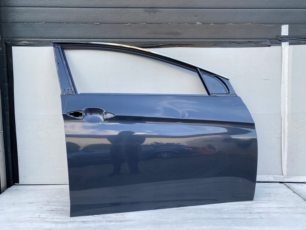 фото №1, Hyundai i40 дверь обшивка правый перед 2011-2019