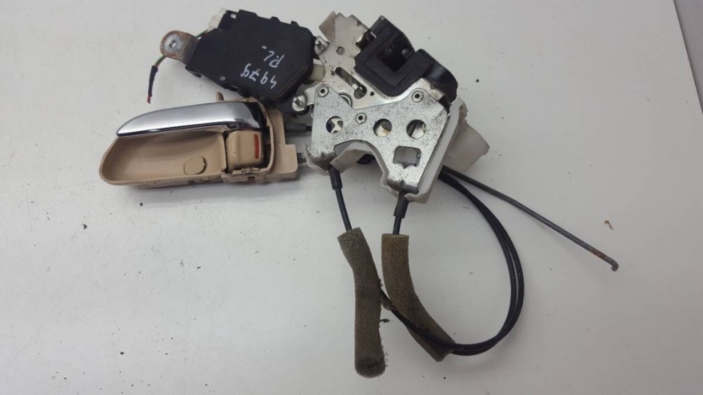 фото №1, Замок перед лівий subaru tribeca b9 2007 2 pin