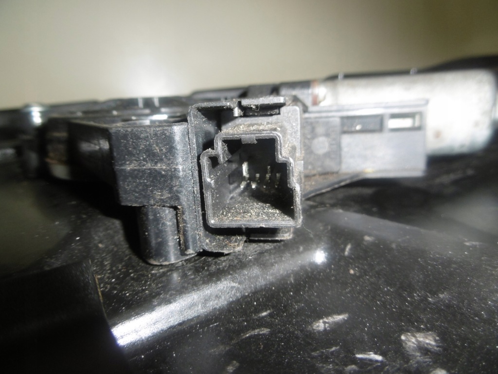 Подъемник стекло правый перед volvo s60 ii v60 Киев