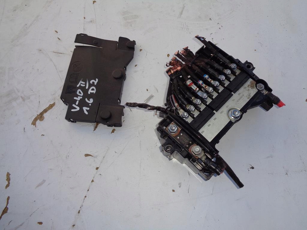 фото №1, Корпус запобіжників клема volvo v40 ii 1.6 d2