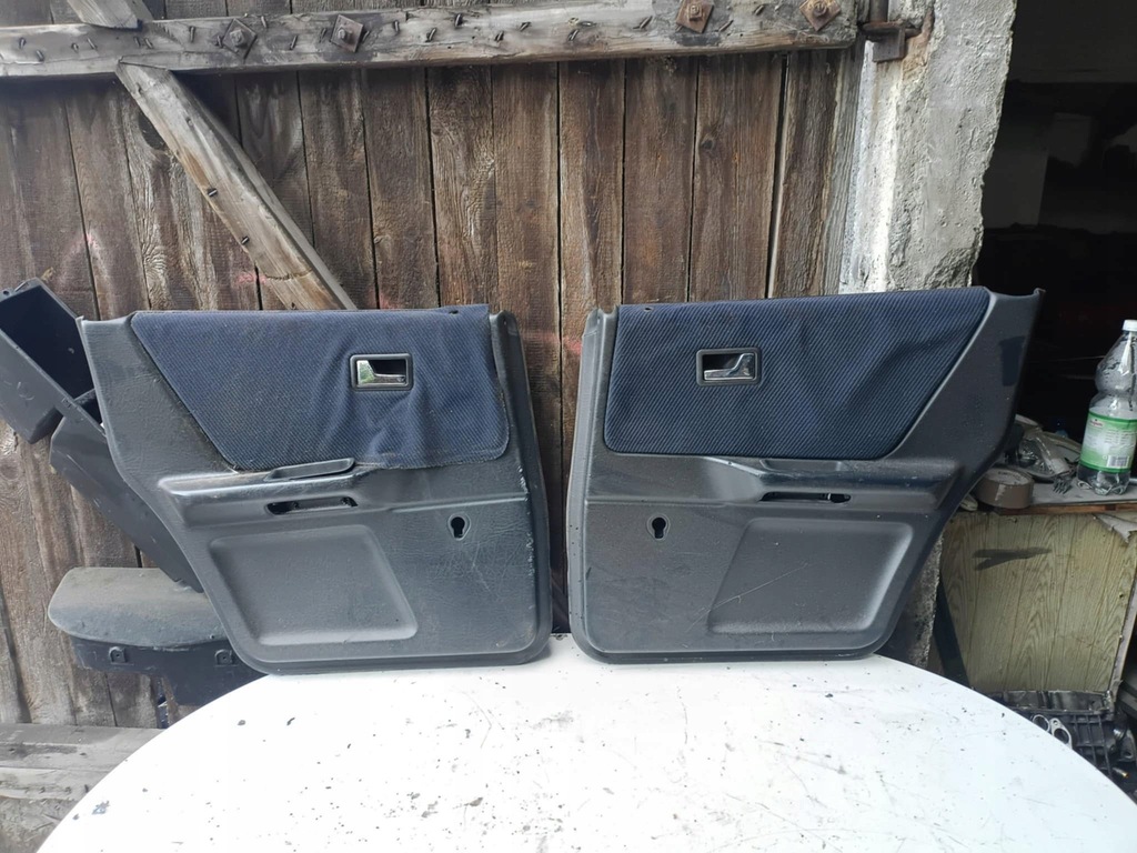 фото №8, Сиденья заднее сиденье обшивки audi 80 b4 комплект