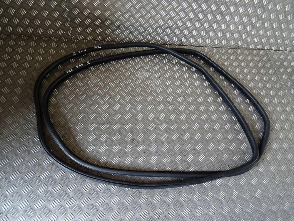 фото №1, Bmw x6 f16 прокладка кузовная дверь перед