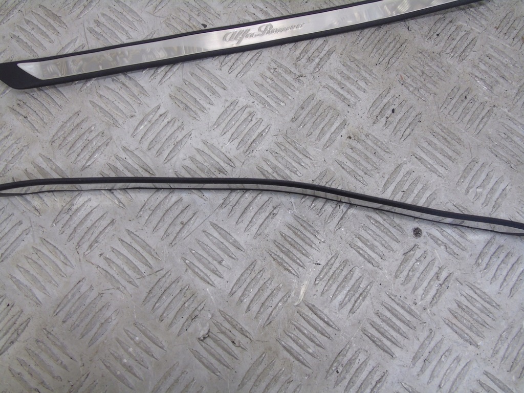 фото №4, Alfa romeo stelvio накладка порог порог перед