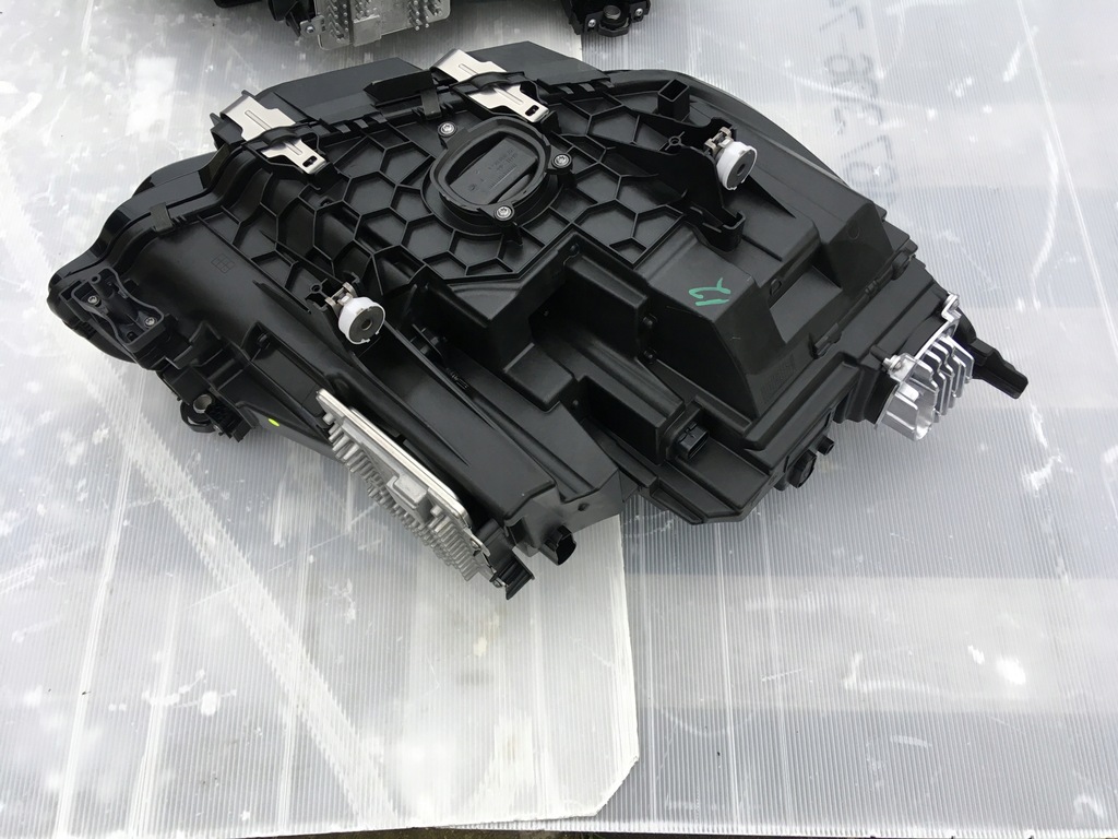 фото №10, Bmw 8 g14 g15 g16 лампа full led nowa бампер капот крыло m8 f91 f92 f93