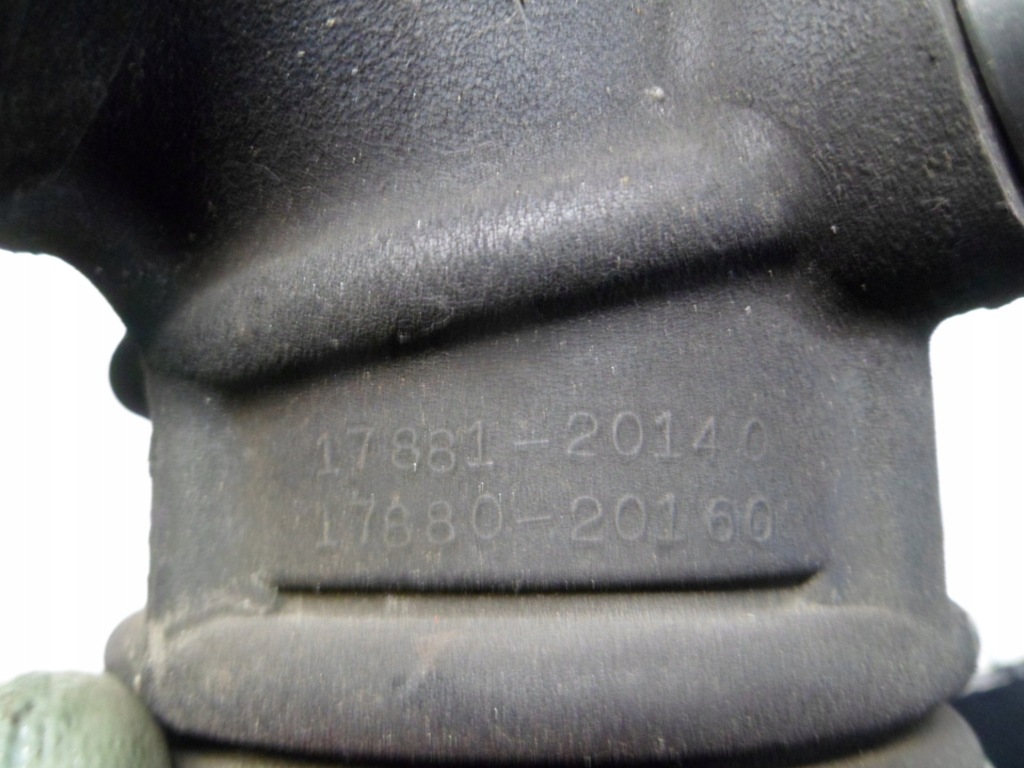 Lexus rx труба воздухозаборник воздуха 17881-20140 Оригинал