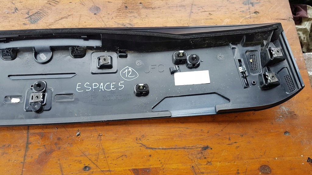 фото №10, Спойлер козырёк крышки renault espace v 960304017r