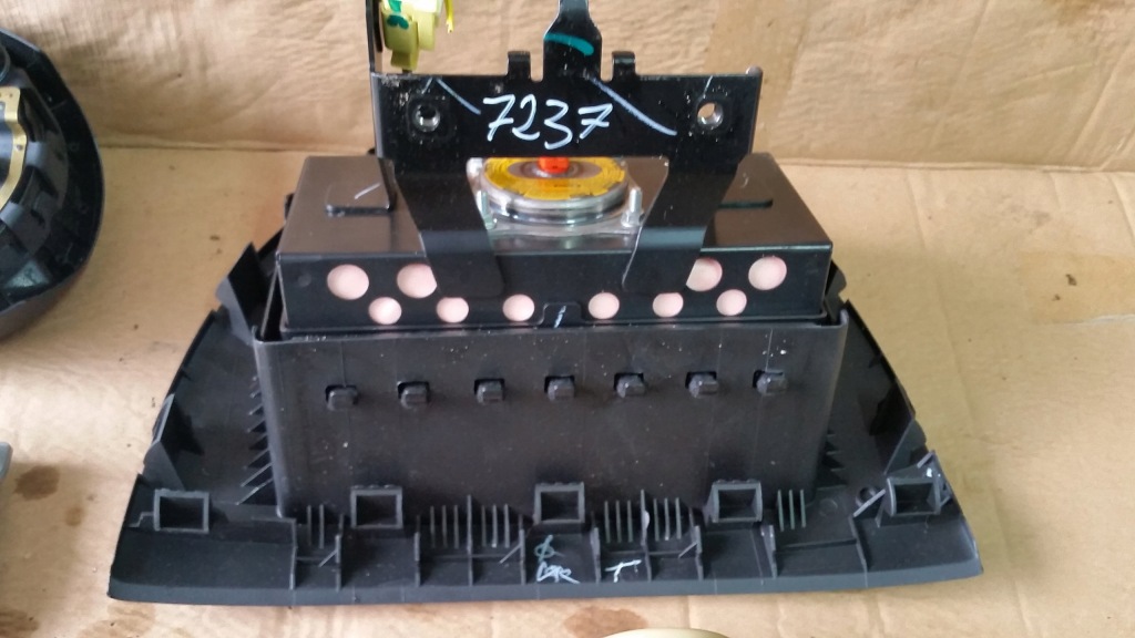 фото №12, Air bag подушки безопасности пассажира i водителя датчик ремни micra k13