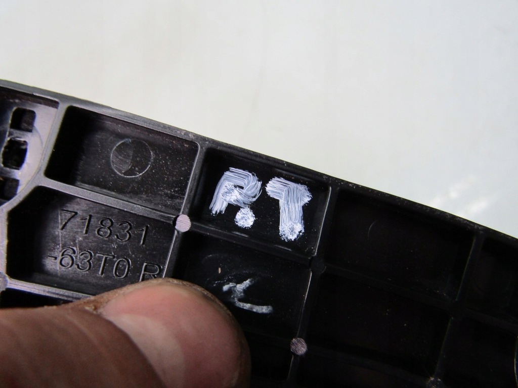 фото №8, Sx4 s-cross ii 23r направляющая бампера правый задняя задний кронштейн 71831-63t0