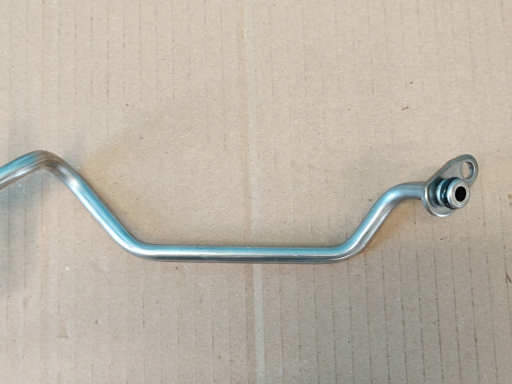 Audi a3 8y рестайлинг  1.5 tsi 85kw 2025 r шланг питающий turbo 05e145140n Киев