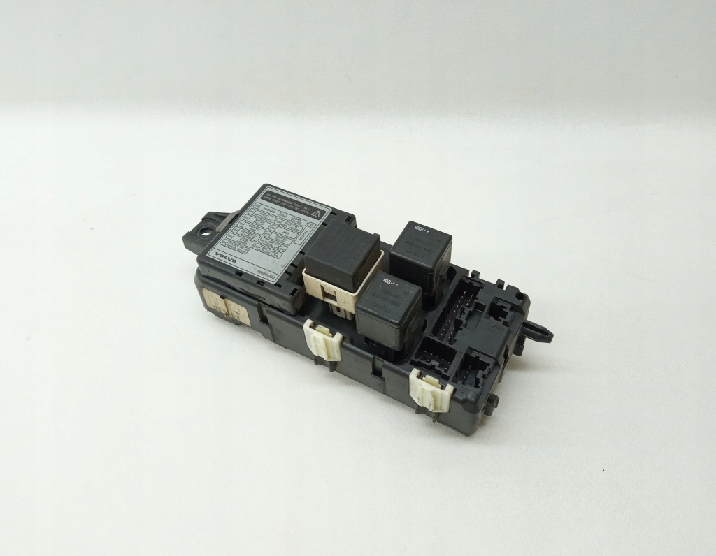 Купить Коробка предохранителей volvo v40 1 1.9 di 30889989