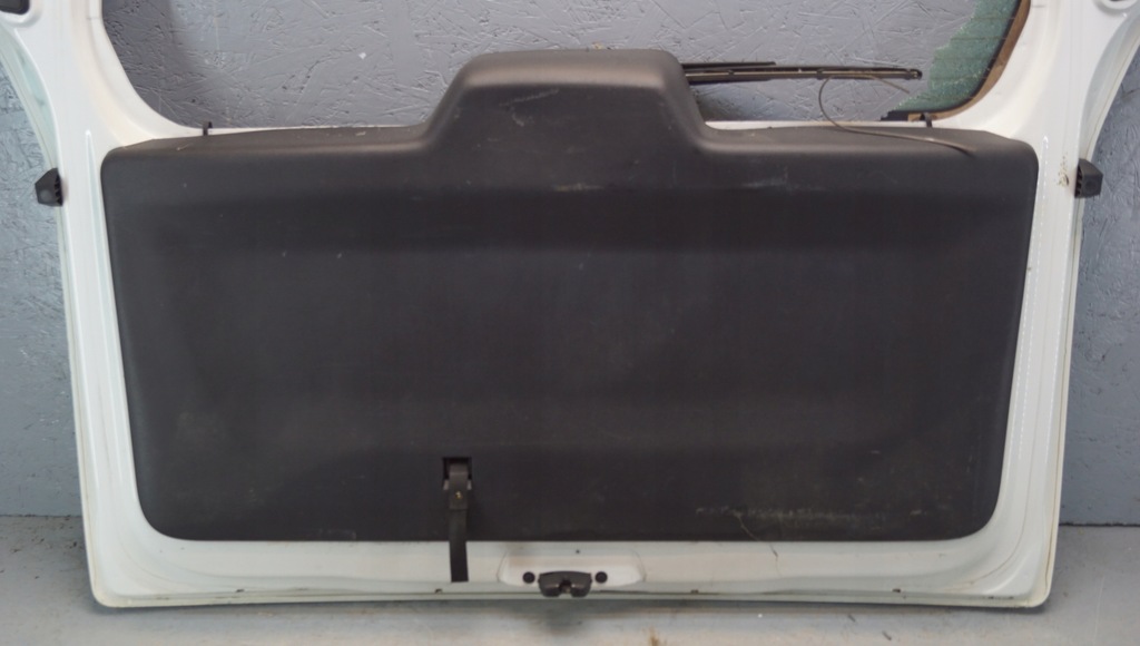 фото №16, Крышка багажника багажника задняя peugeot partner iii