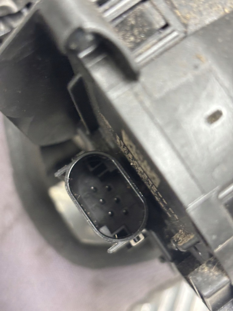 фото №7, Bmw 2 f46 2016 педаль газа / ускорения