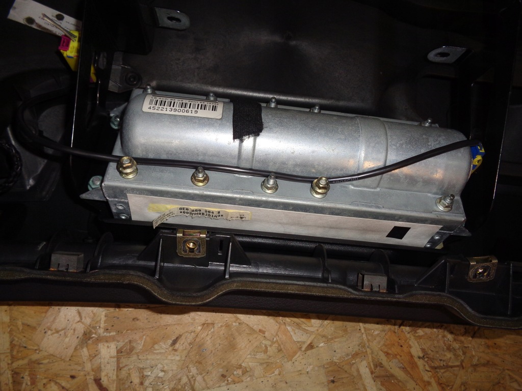 фото №13, Панель приладів приладова консоль панель приладів a4 b6 00-06