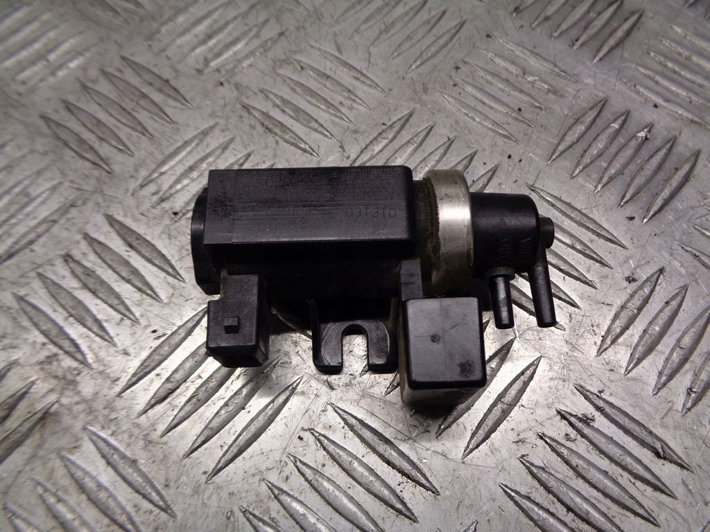 фото №1, Клапан вакууму bmw e46 2247906