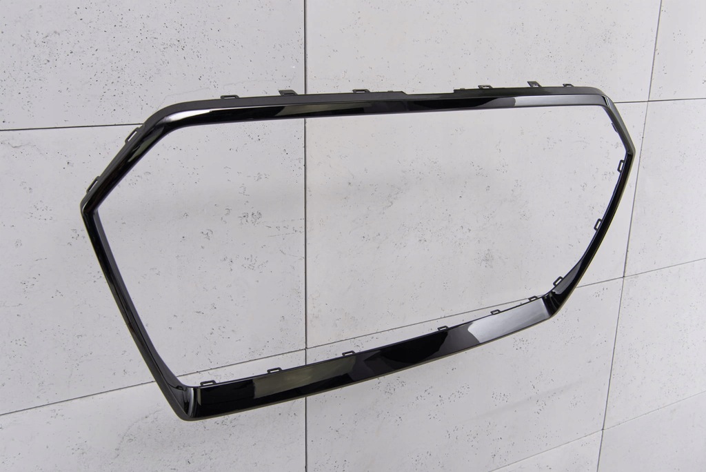 фото №9, Audi rs3 8va 2017-2020 po faceliftingu czarna рамка решітка 8v5853651r