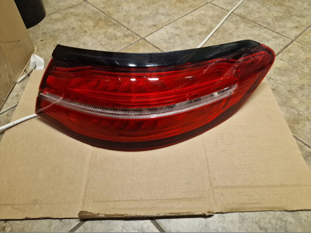 Купить Фара задняя правая led mercedes gle w292 купе