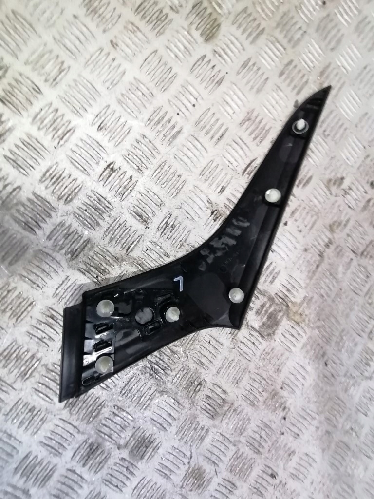 фото №5, Suzuki swift mk8 молдинг крила правий задня